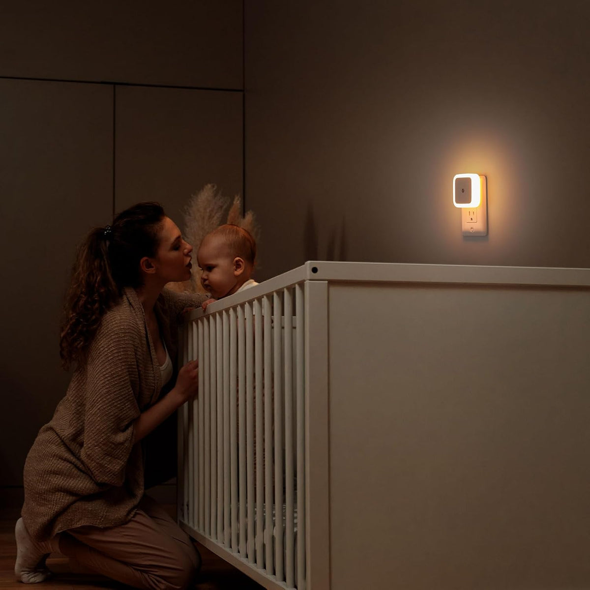Sujeet Night Light, Night Lights Plug into Wall 8-Pack, Nightlight Plug in Night Light, Dusk to Dawn Night Lamp Led (Warm White)