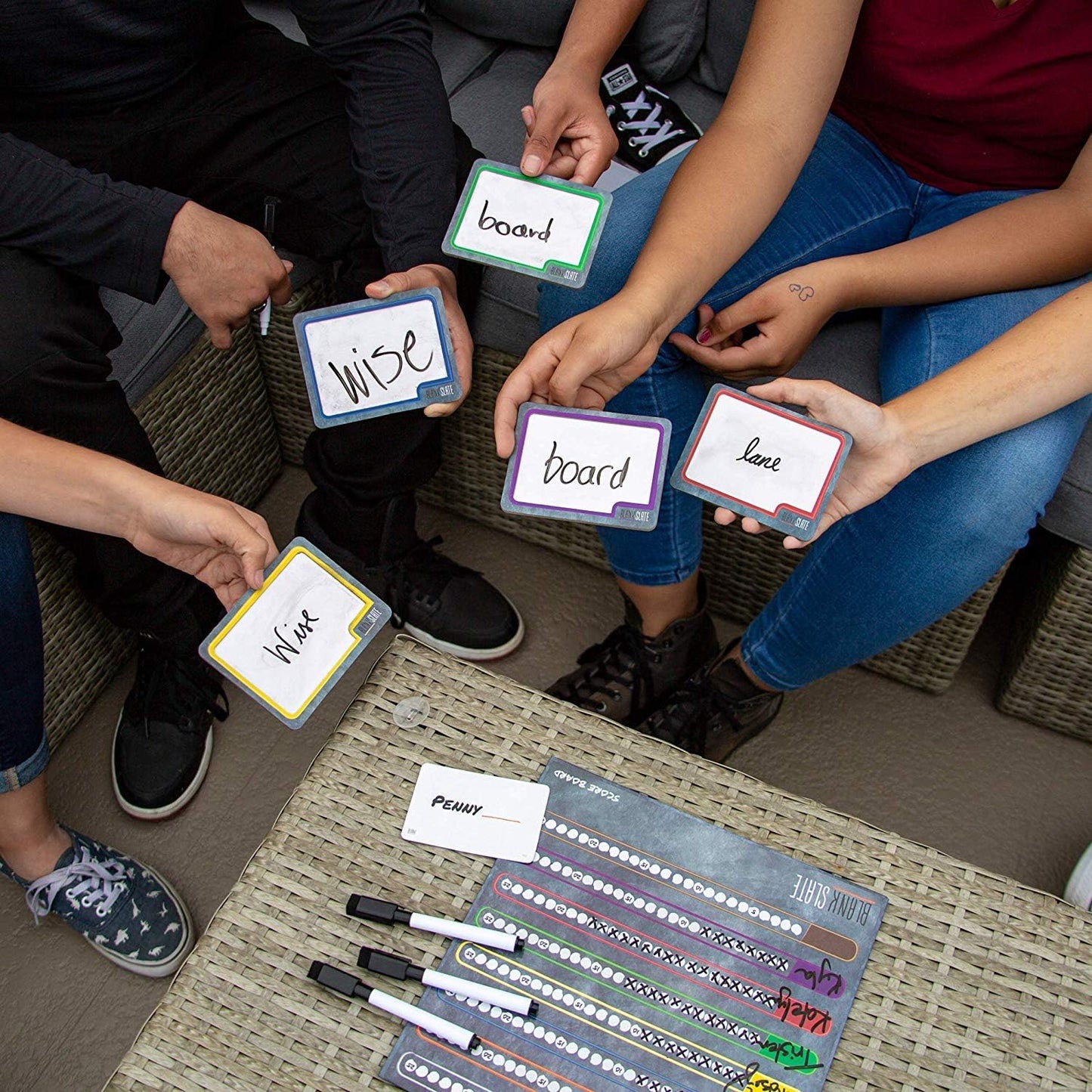 USAOPOLY BLANK SLATE, Where Great Minds Think Alike, Fun Family-Friendly Board Game, Word Association Party Game, Easy to Learn, Fun to Play Family Game Night, 3-8 Players, Ages 8+
